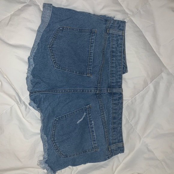 Forever 21 Distressed Denim Shorts - Picture 2 of 3